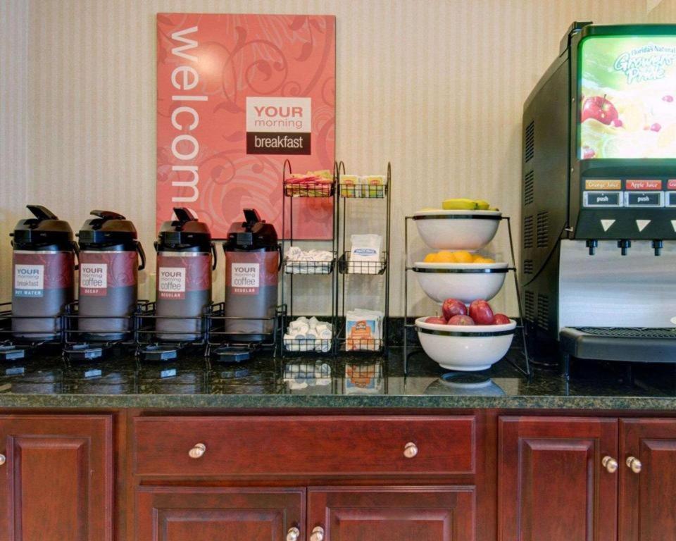 Comfort Inn Foxboro - Mansfield Foxborough Kültér fotó