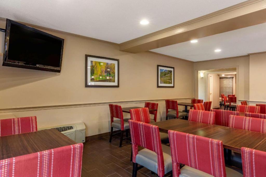 Comfort Inn Foxboro - Mansfield Foxborough Kültér fotó