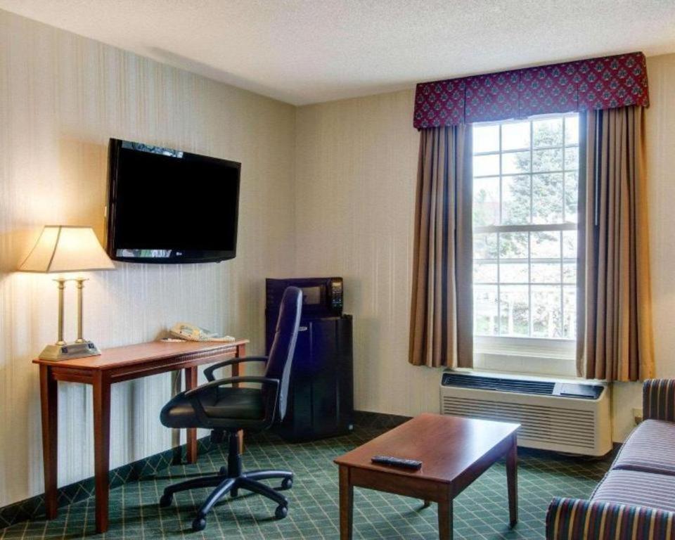 Comfort Inn Foxboro - Mansfield Foxborough Kültér fotó