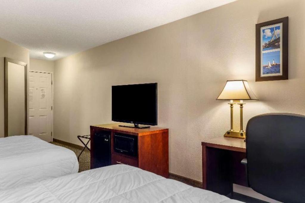 Comfort Inn Foxboro - Mansfield Foxborough Kültér fotó