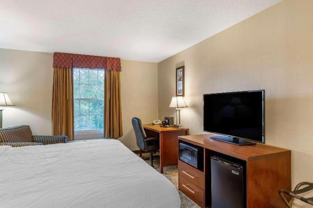 Comfort Inn Foxboro - Mansfield Foxborough Kültér fotó